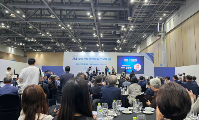 1758615417456811.png image.png